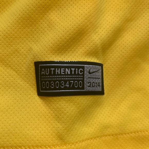 Brazil soccer jersey - Picture 4 of 4